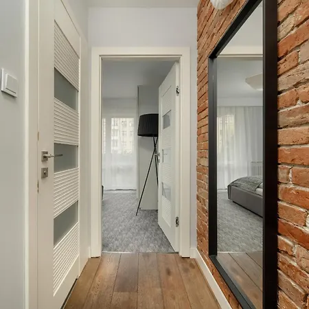 Modern With Terrace And Free Garage By Renters Apartment Wroclaw