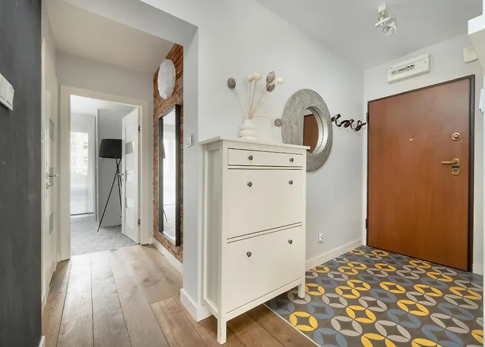 Modern With Terrace And Free Garage By Renters *