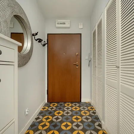 Apartmán Modern With Terrace And Free Garage By Renters Vratislav