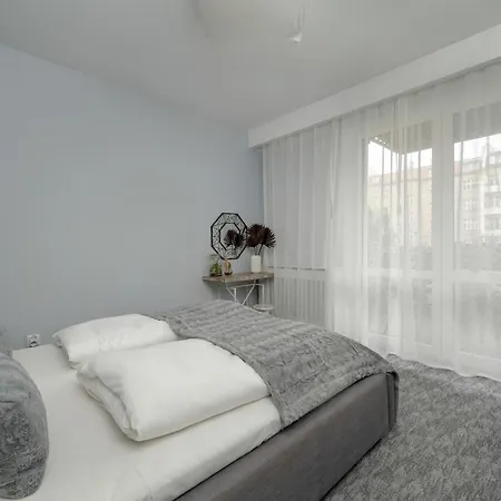 Modern With Terrace And Free Garage By Renters * Wrocław
