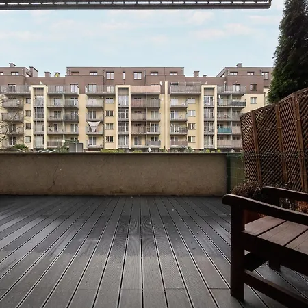 Modern With Terrace And Free Garage By Renters *