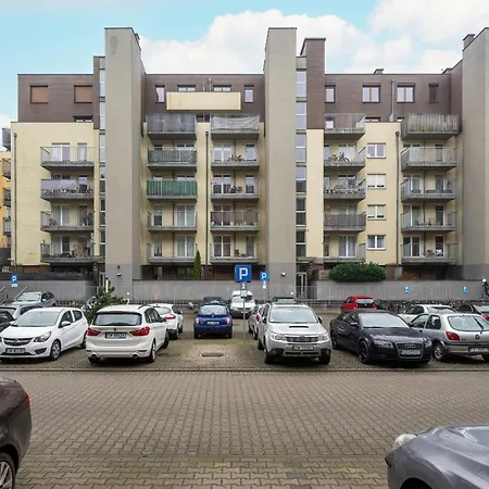 Apartmán Modern With Terrace And Free Garage By Renters